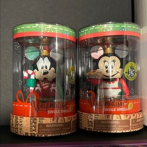 Disney Vinylmation Jingle Smells Figures - Red and Green